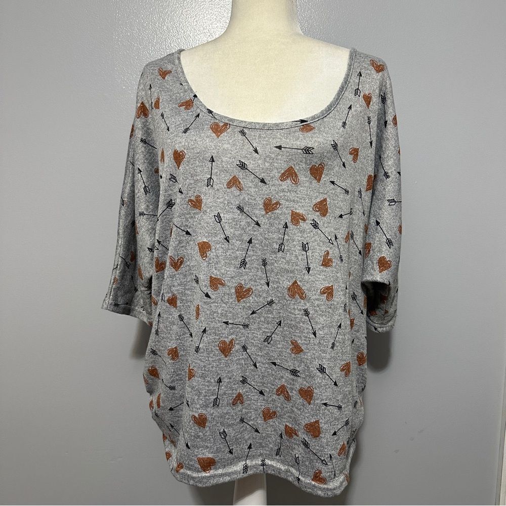 Tempted LA Size 3X Gray Hearts Polyester Blend Sweater Bow Detail